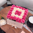 Load image into Gallery viewer, The Chic Cube - bloomandboxflowers