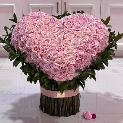 Standing Lover Heart - bloomandboxflowers