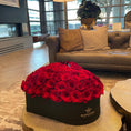 Load image into Gallery viewer, The Eternal Lover Heart - bloomandboxflowers