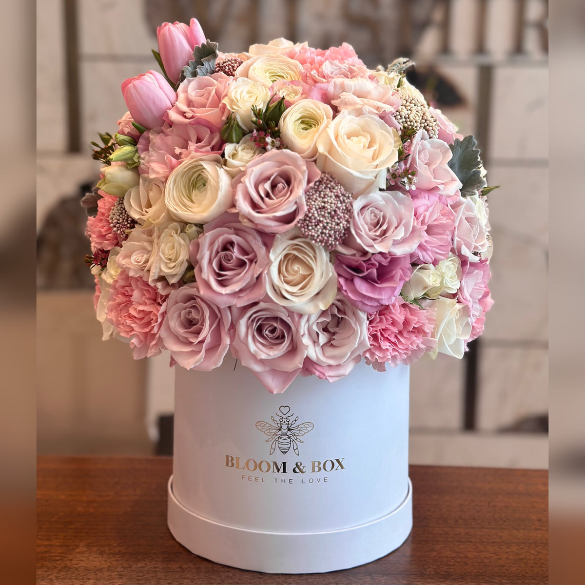 Signature Collection Fresh Flowers - bloomandboxflowers