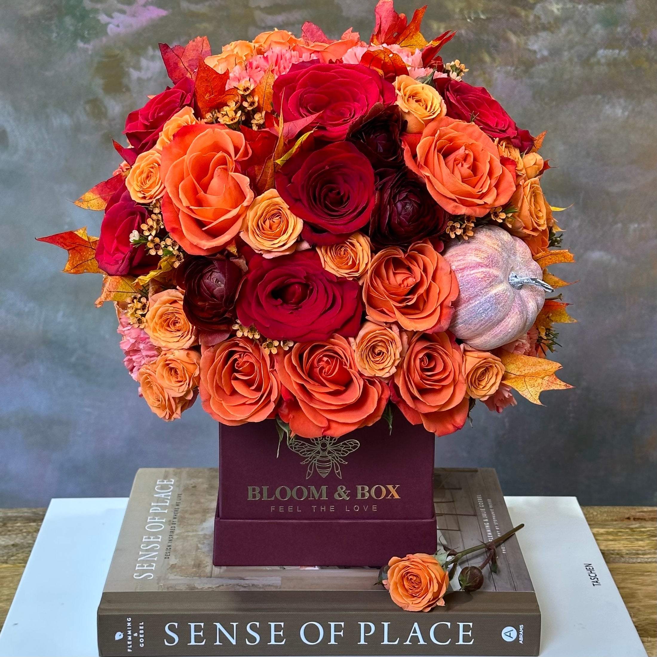 Mrs. Festive - bloomandboxflowers