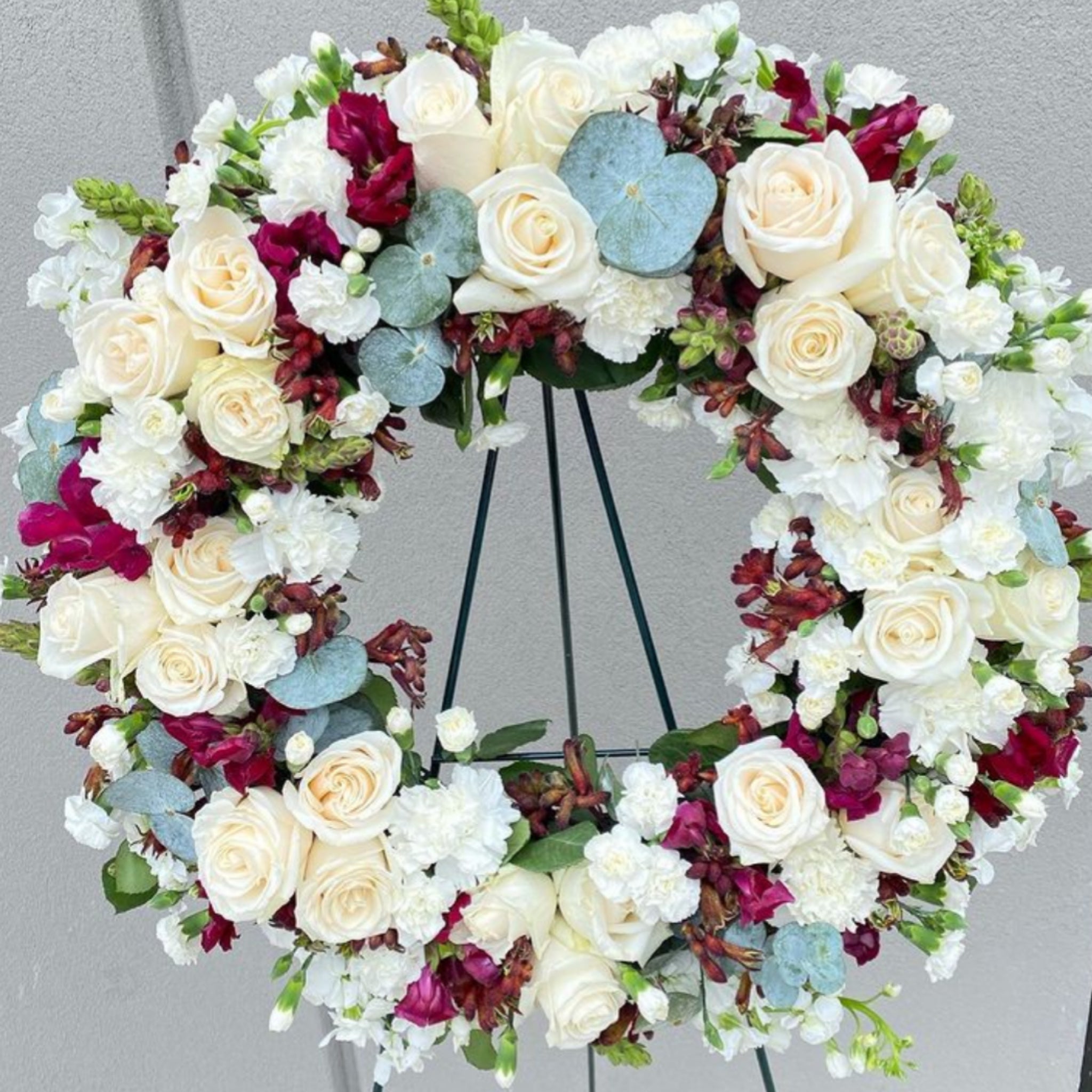 Sympathy Wreath - bloomandboxflowers