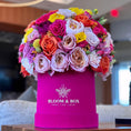 Load image into Gallery viewer, The Brighting Chic - bloomandboxflowers
