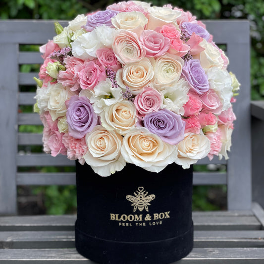 The Deluxe Matte Box - bloomandboxflowers