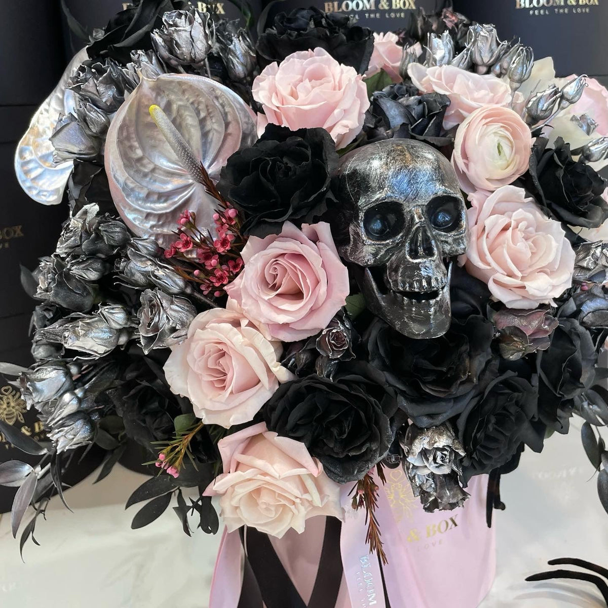 The SpookyChic - bloomandboxflowers