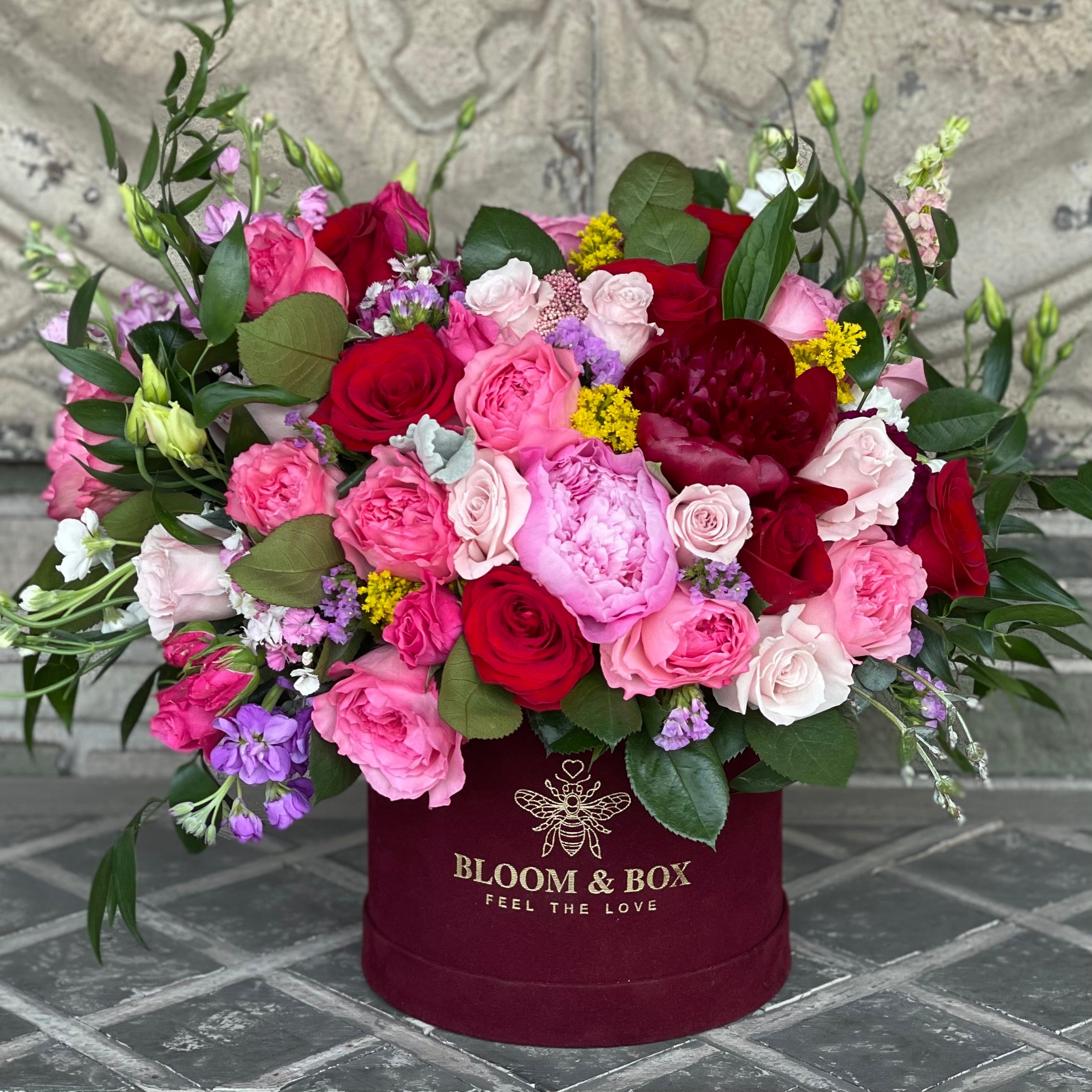 The Velvet Lady – bloomandboxflowers