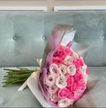 Load image into Gallery viewer, Wrapped bouquet - bloomandboxflowers
